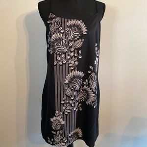 Beautiful sleeveless Vince Camuto Dress - Brand New